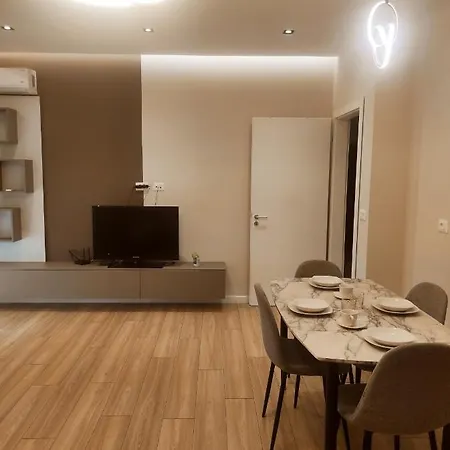 Alina's Apartamento *