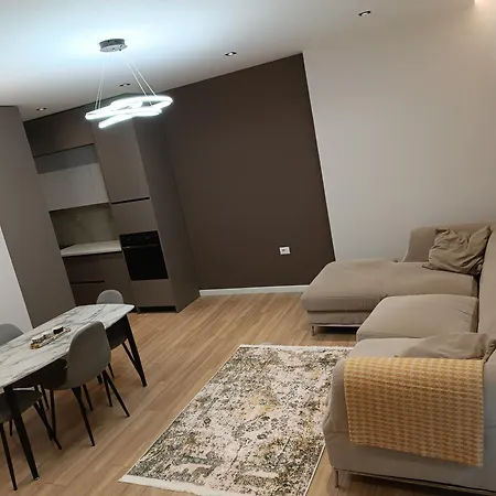 Alina's * Tirana